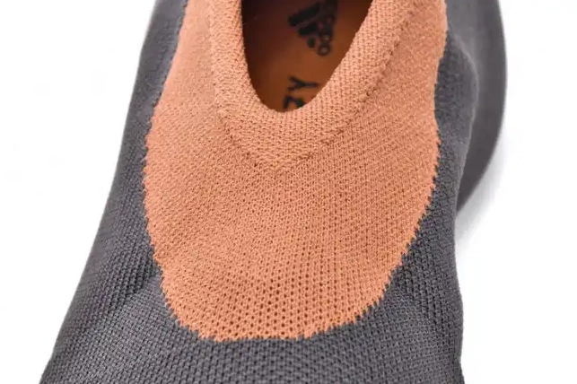 GY1759 Yeezy RNR Knit Carbon Stone Adidas 0619